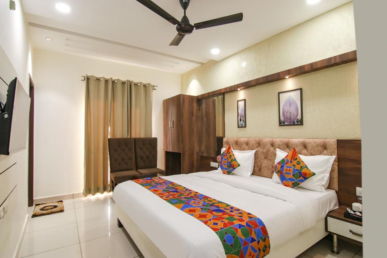 Fabhotel Spring Amritsar Bagian luar foto